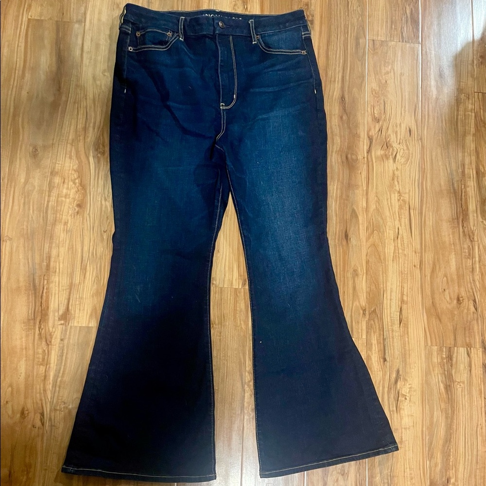 AE 14 Reg Curvy Super Hi-Rise Flare